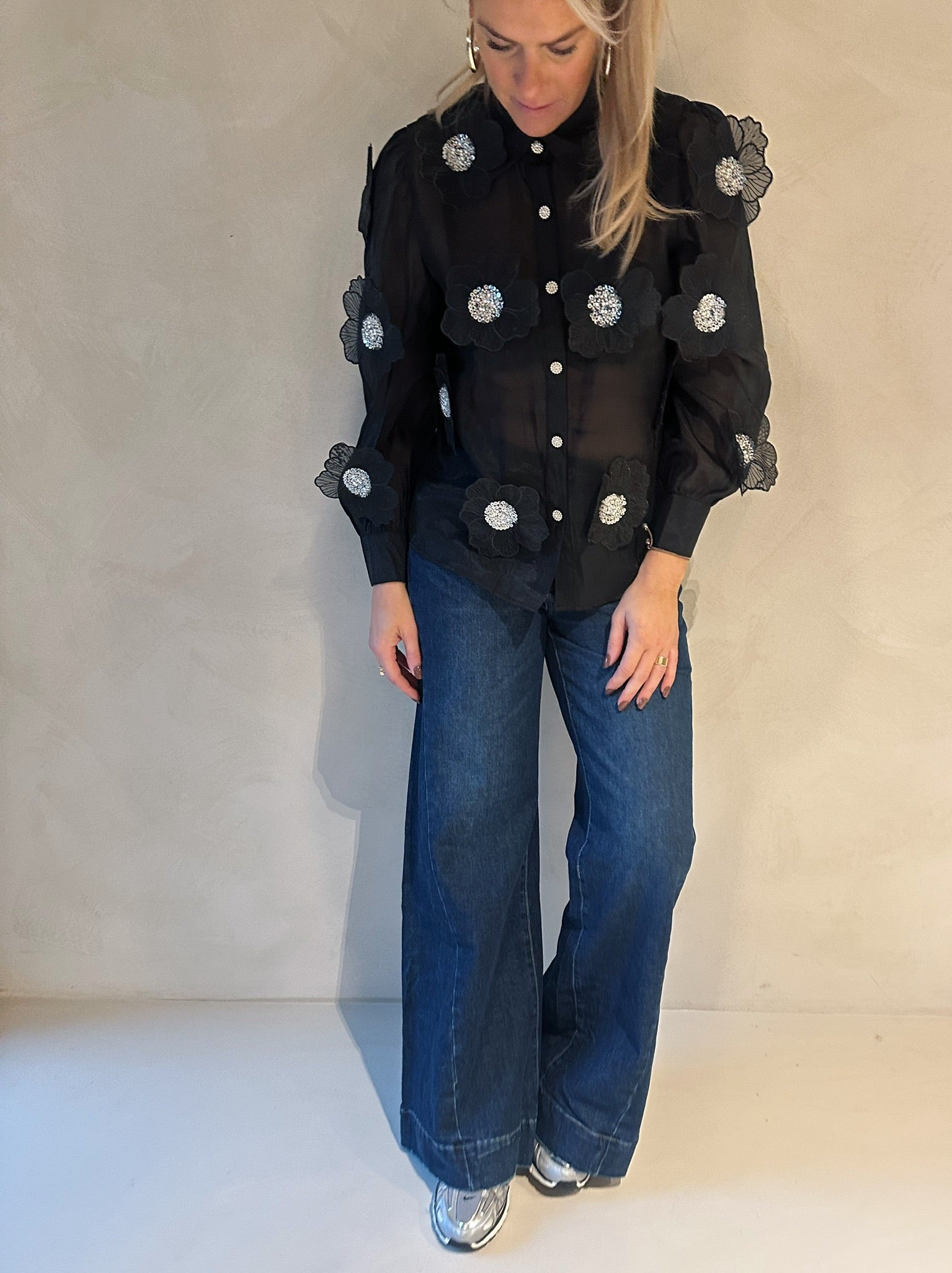 Flower blouse – See through blouse met glimmers