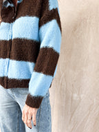 Dennie striped vest blauw/bruin – Zacht gestreept dames vest.
