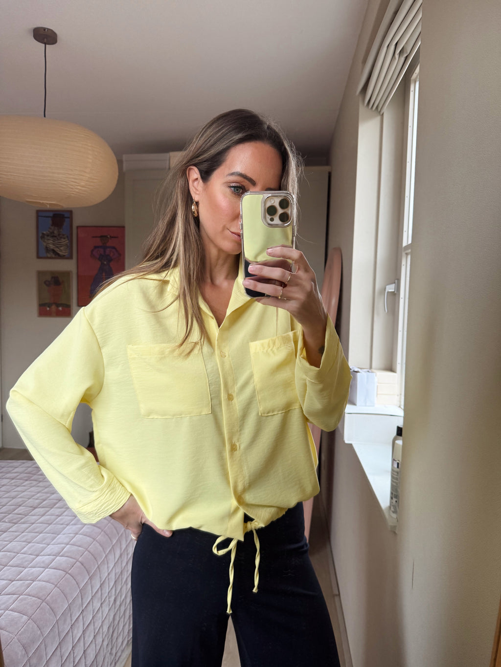 1️⃣ Francy blouse dames
2️⃣ Soepel vallende blouse met koordjes
3️⃣ Frisse dames blouse S M
4️⃣ Francy blouse gecombineerd met jeans