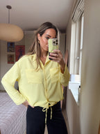 1️⃣ Francy blouse dames
2️⃣ Soepel vallende blouse met koordjes
3️⃣ Frisse dames blouse S M
4️⃣ Francy blouse gecombineerd met jeans